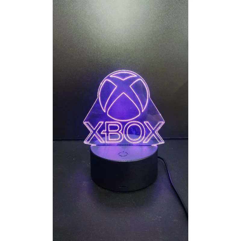 Luminária Gamer 3D Led RGB - Efeito Flutuante,  PlayStation™, Xbox™ e Modelo Personalizável